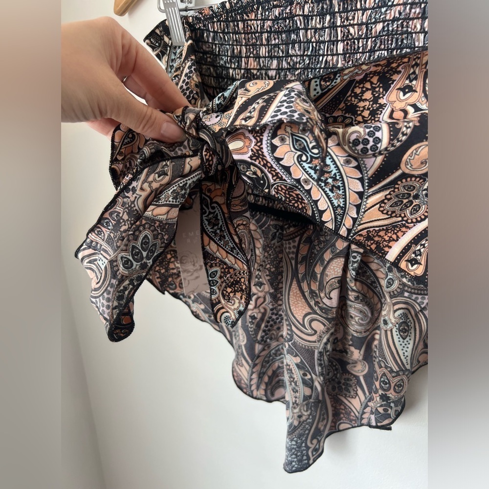 Emery Rose Floral Multicolor Ruched Printed Tube Bandeau Top Bow Large NWT - Picture 2 of 7